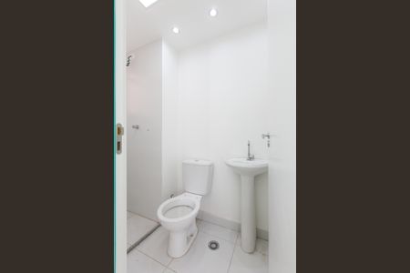 Apartamento para alugar com 42m², 2 quartos e sem vaga Apartamento para alugar com 42m², 2 quartos e sem vagaBanheiro