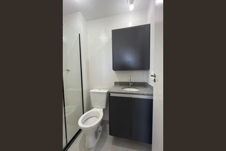 Apartamento à venda com 36m², 2 quartos e sem vaga Apartamento à venda com 36m², 2 quartos e sem vagaBanheiro Social
