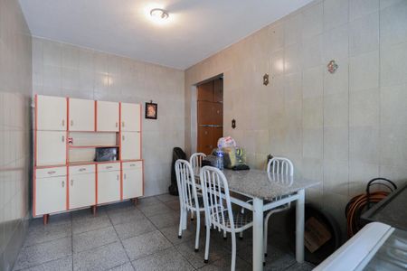 Casa à venda com 354m², 5 quartos e 8 vagas Casa à venda com 354m², 5 quartos e 8 vagasCozinha