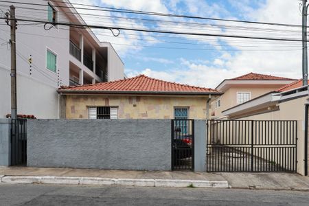 Casa à venda com 354m², 5 quartos e 8 vagas Casa à venda com 354m², 5 quartos e 8 vagasFachada