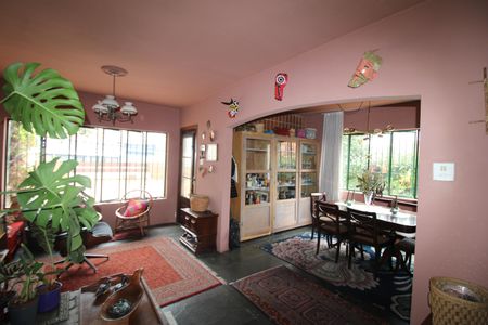 Sala de casa à venda com 4 quartos, 242m² em Jardim São Paulo, São Paulo