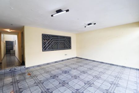 Casa à venda com 300m², 3 quartos e 2 vagasGaragem