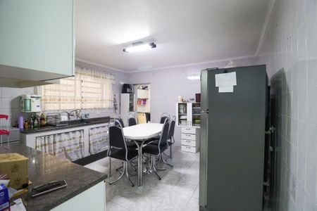 Casa à venda com 300m², 3 quartos e 2 vagasCozinha