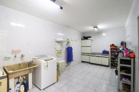 Casa à venda com 300m², 3 quartos e 2 vagasÁrea de Serviço
