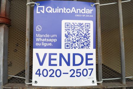 Casa à venda com 300m², 3 quartos e 2 vagasPlaca
