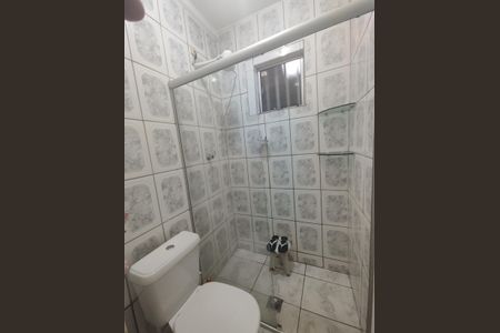 Casa à venda com 200m², 4 quartos e 2 vagas Casa à venda com 200m², 4 quartos e 2 vagasBanheiro 1