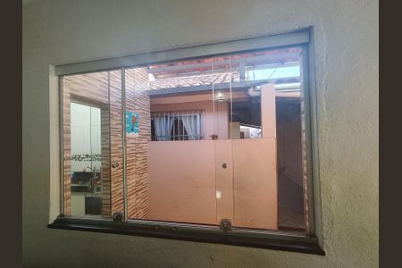 Sala 2 de casa para alugar com 4 quartos, 200m² em Carajás, Contagem