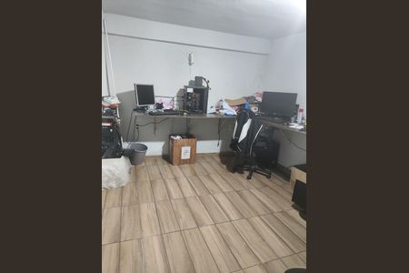 Escritório de casa para alugar com 4 quartos, 200m² em Carajás, Contagem