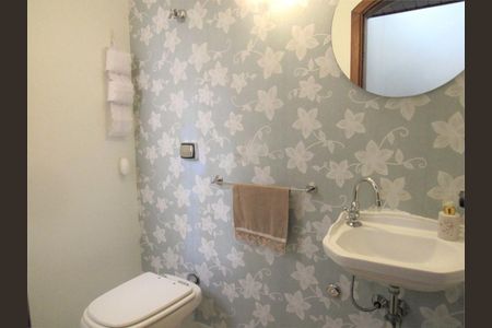 Casa à venda com 225m², 4 quartos e 2 vagas