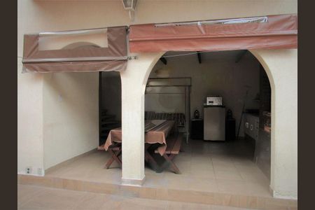 Casa à venda com 225m², 4 quartos e 2 vagas