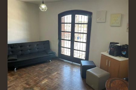 Casa à venda com 3 quartos, 200m² em Socorro, São Paulo