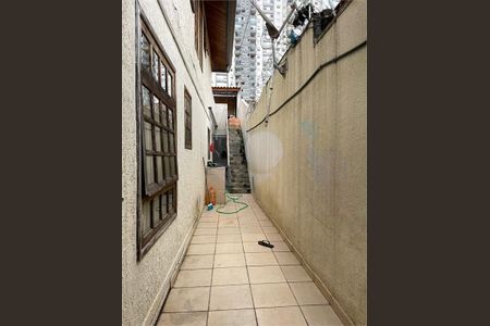 Casa à venda com 180m², 2 quartos e 2 vagas