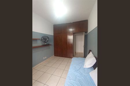 Casa à venda com 3 quartos, 375m² em Cambuci, São Paulo