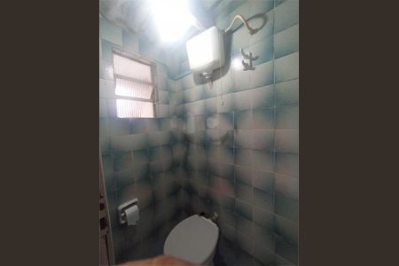 Casa à venda com 3 quartos, 375m² em Cambuci, São Paulo