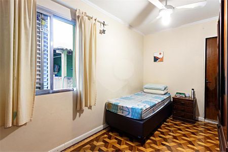 Casa à venda com 243m², 4 quartos e 2 vagas