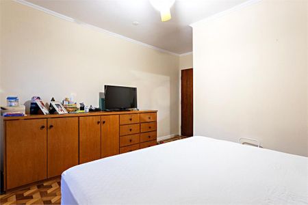 Casa à venda com 4 quartos, 243m² em Jardim Dom Bosco, São Paulo