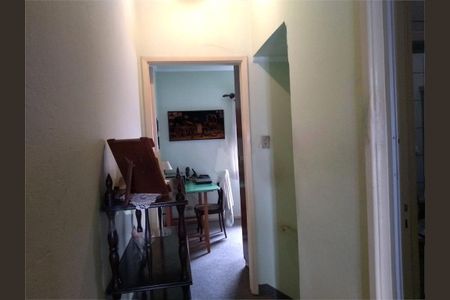 Casa à venda com 2 quartos, 93m² em Jardim Aeroporto, São Paulo