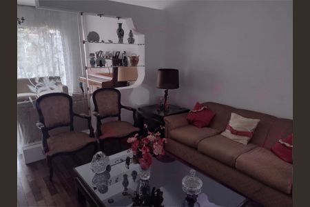 Casa à venda com 2 quartos, 200m² em Parque Colonial, São Paulo