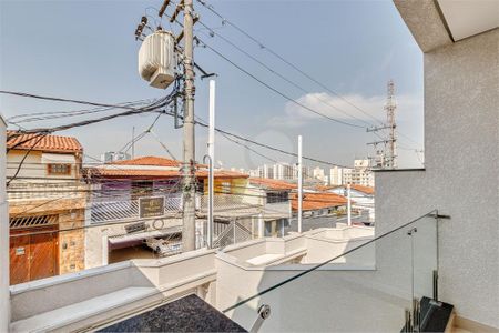 Casa à venda com 110m², 3 quartos e 2 vagas