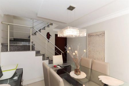 Casa à venda com 2 quartos, 151m² em Vila Sao Francisco (Zona Sul), São Paulo