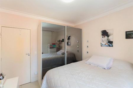 Casa à venda com 2 quartos, 151m² em Vila Sao Francisco (Zona Sul), São Paulo