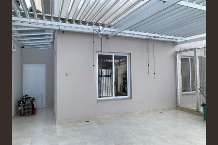 Casa à venda com 4 quartos, 278m² em Vila Cruzeiro, São Paulo