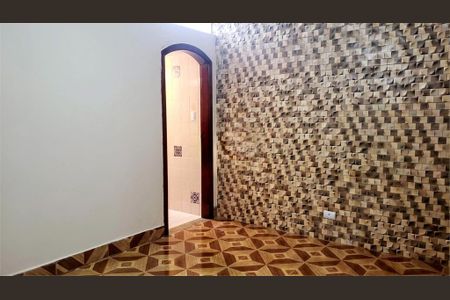 Casa à venda com 3 quartos, 180m² em Vila Cordeiro, São Paulo