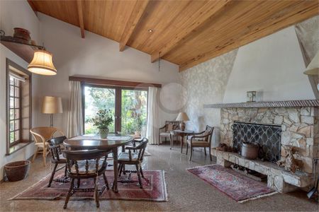 Casa à venda com 3 quartos, 413m² em Santo Amaro, São Paulo