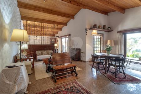 Casa à venda com 3 quartos, 413m² em Santo Amaro, São Paulo