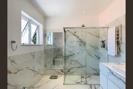 Casa à venda com 3 quartos, 328m² em Socorro, São Paulo