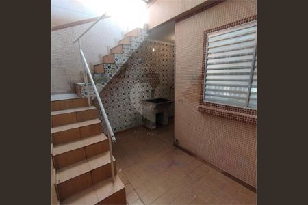 Casa à venda com 115m², 2 quartos e 1 vaga