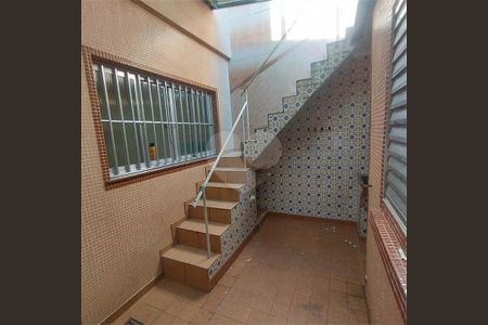 Casa à venda com 115m², 2 quartos e 1 vaga