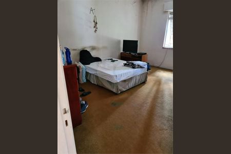 Casa à venda com 400m², 3 quartos e 5 vagas