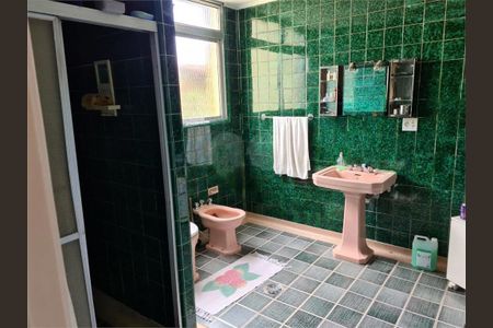 Casa à venda com 400m², 3 quartos e 5 vagas