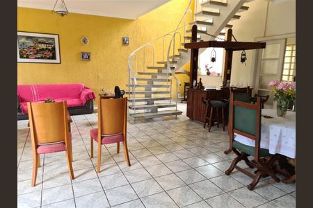 Casa à venda com 400m², 3 quartos e 5 vagas