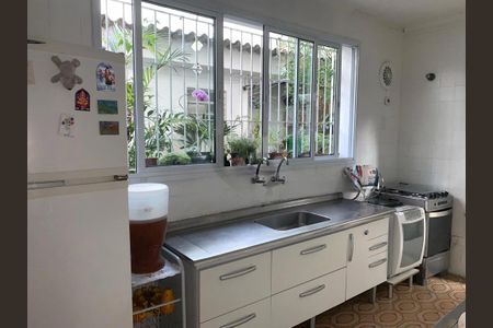 Casa à venda com 3 quartos, 145m² em Vila Sao Paulo, São Paulo