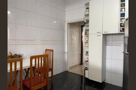 Casa à venda com 4 quartos, 105m² em Jardim Marajoara, São Paulo