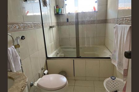 Casa à venda com 4 quartos, 105m² em Jardim Marajoara, São Paulo