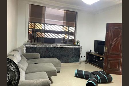 Casa à venda com 4 quartos, 105m² em Jardim Marajoara, São Paulo