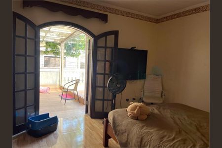 Casa à venda com 4 quartos, 105m² em Jardim Marajoara, São Paulo