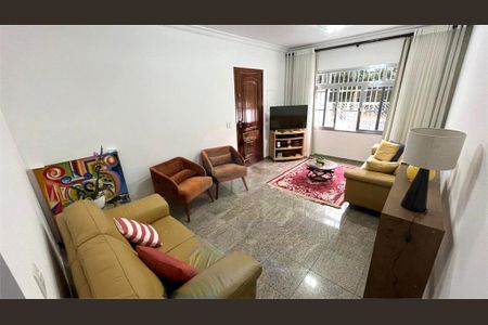 Casa à venda com 4 quartos, 193m² em Vila Dom Pedro I, São Paulo