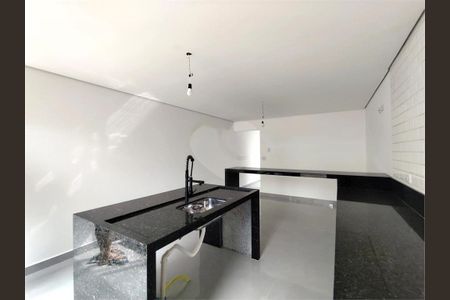 Casa à venda com 3 quartos, 150m² em Vila Alpina, São Paulo