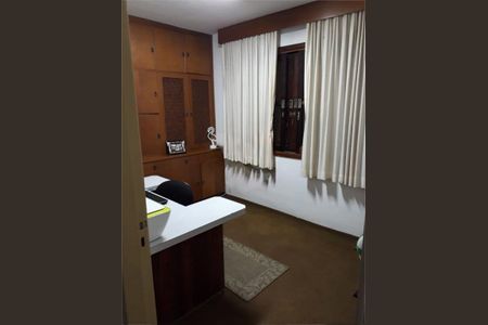 Casa à venda com 3 quartos, 90m² em Jardim Santa Helena, São Paulo