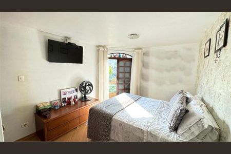 Casa à venda com 3 quartos, 137m² em Vila Campo Grande, São Paulo