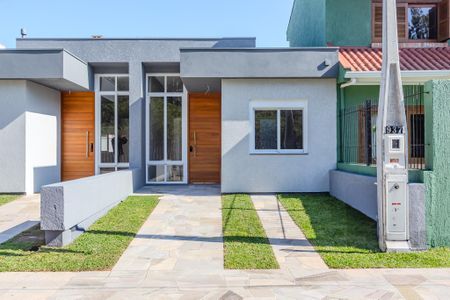 Casa à venda com 66m², 2 quartos e 1 vagaFachada