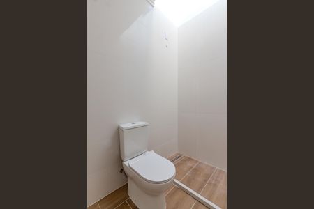 Casa à venda com 66m², 2 quartos e 1 vagaBanheiro Social