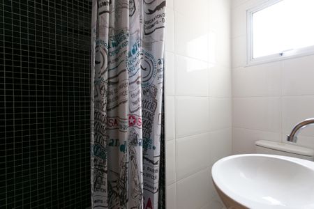 Casa à venda com 350m², 3 quartos e 5 vagas Casa à venda com 350m², 3 quartos e 5 vagasBanheiro da Suíte 2