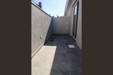 Casa à venda com 66m², 2 quartos e 1 vagaÁrea de Serviço