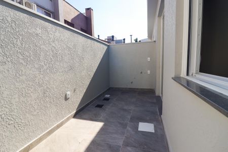 Casa à venda com 66m², 2 quartos e 1 vagaÁrea de Serviço