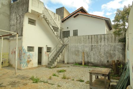Casa à venda com 250m², 2 quartos e sem vagaQuintal